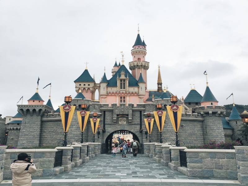 Hong Kong and Macau (with Disneyland) Luxury Package (hongkong 2n| Disneyland 1n| Macau 2n), 5n/6d