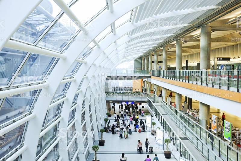 Hong Kong and Macau (with Disneyland) Luxury Package (hongkong 2n| Disneyland 1n| Macau 2n), 5n/6d