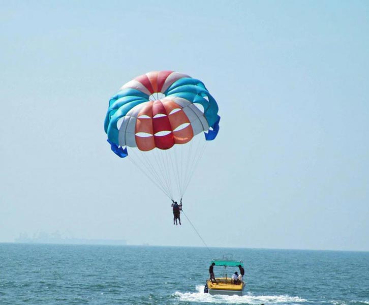 Watersports In Goa Tour