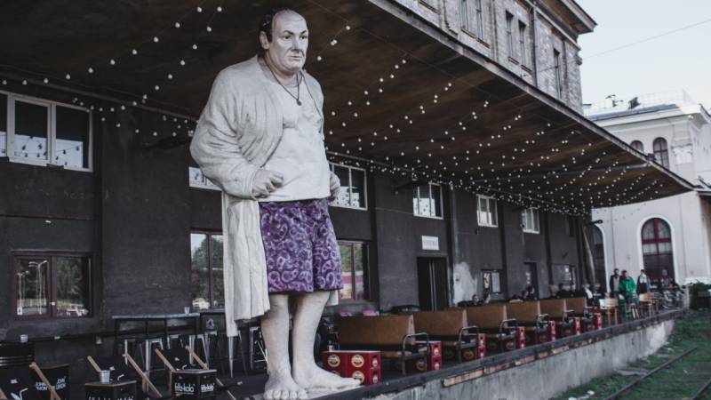 Vibrant Vilnius Weekend Break with Food Market Visit