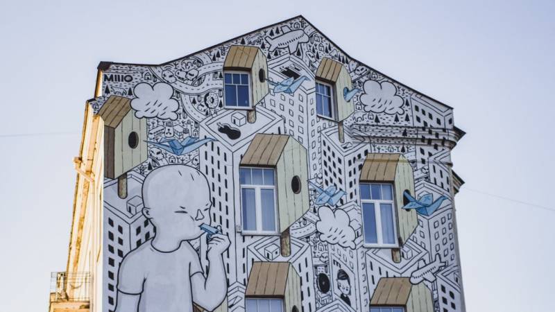 Vibrant Vilnius Weekend Break with Food Market Visit