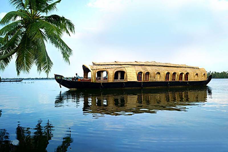 Enchanting Kerala With Kanyakumari Tour Package