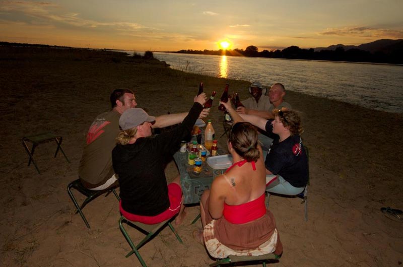 2N/3D Zambezi Short Canoe Trail Safari Package