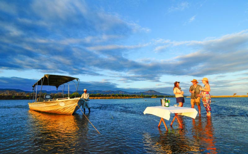 5N/6D Great Zambezi Canoeing Safari Package
