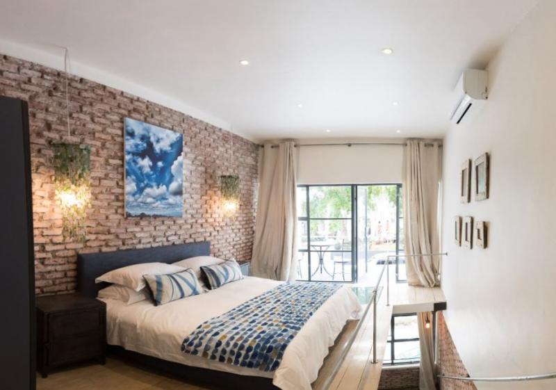 7 Days Bushmen Experience & Lake Malawi Tour