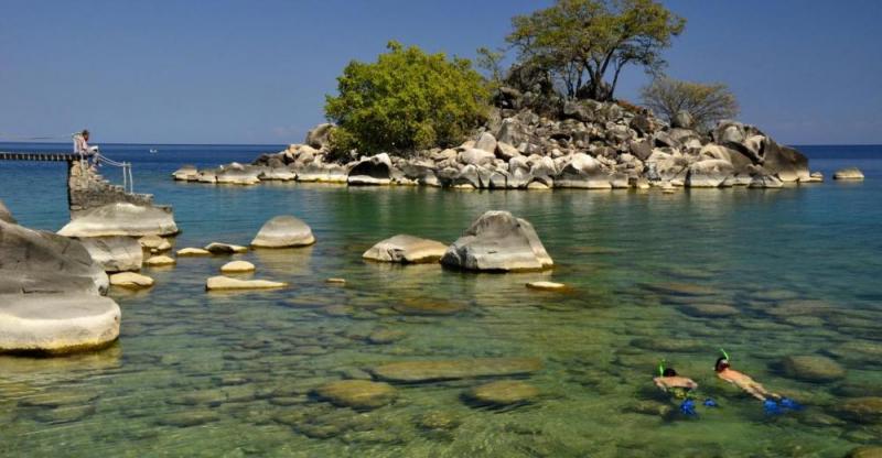 7 Days Bushmen Experience & Lake Malawi Tour