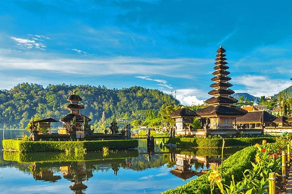 Malaysia And Bali Tour Package