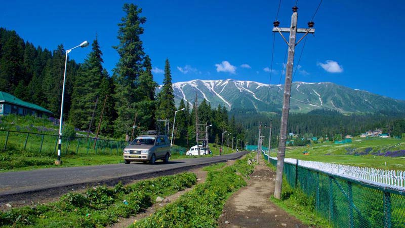 Kashmir Honeymoon Tour 5 Nights / 6 Days