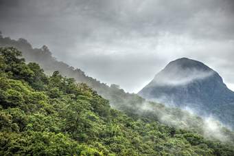 Hill Capital Tour 2N - 3D