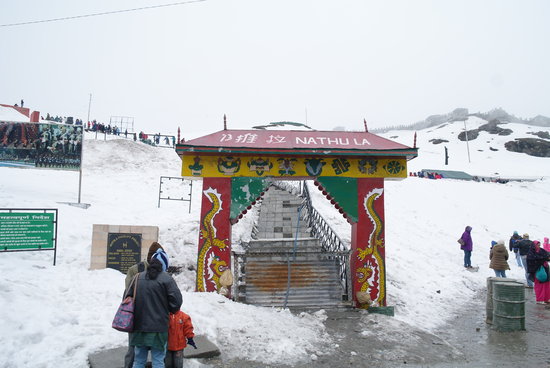 4 Nights 5 Days Sikkim - Darjeeling Tour