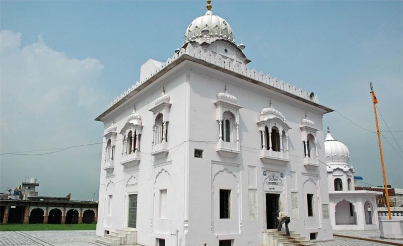 Chandigarh And Gurudwara Tour