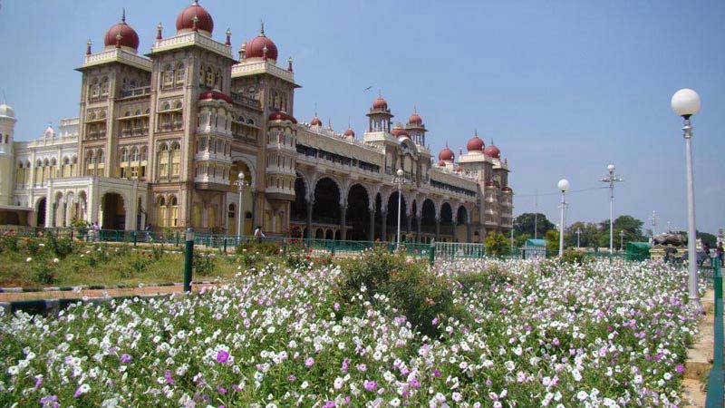 Karnataka Honeymoon Tour