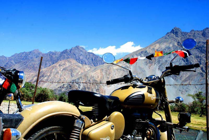 Manali Leh Cycle Expedition Tour
