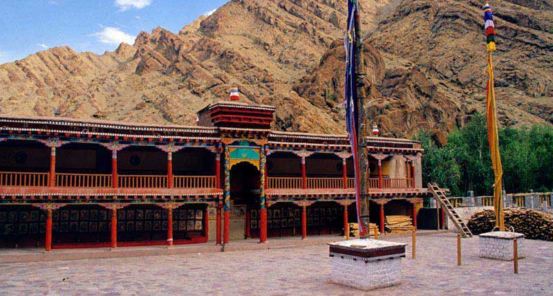 Astonishing Ladakh Tour
