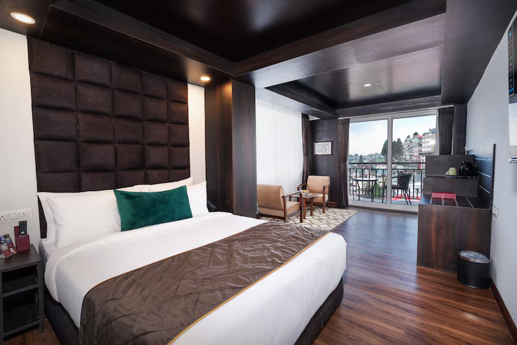 Explore Darjeeling Tour