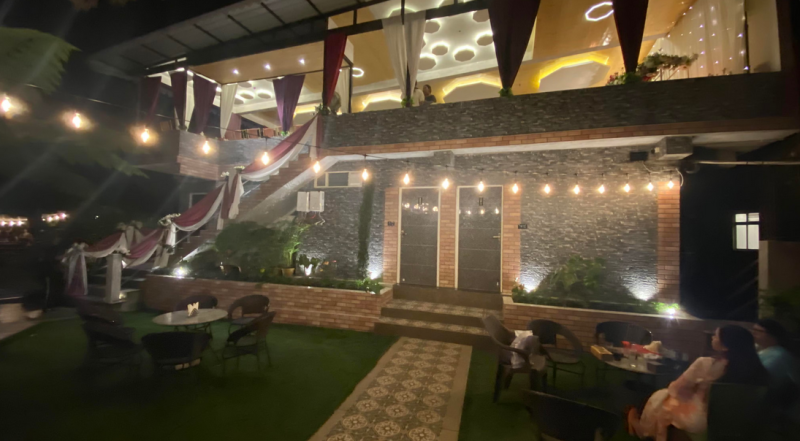 Explore Pelling Tour