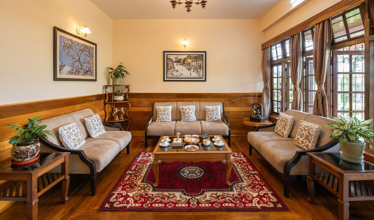 Explore Pelling Tour