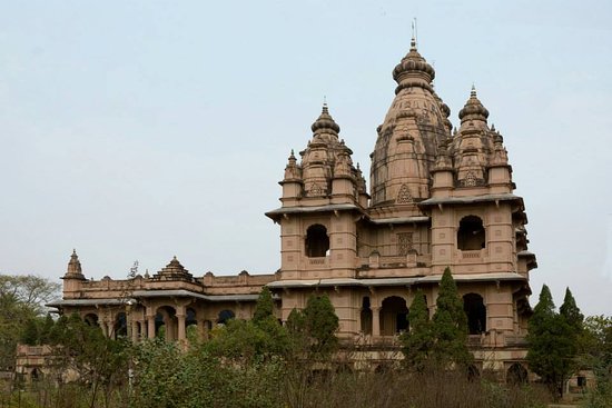 Kolkata Deogarh Puri Tour Package