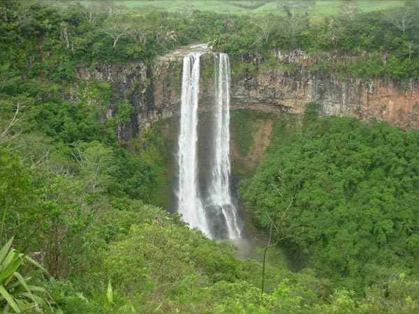 Discover the Incredible Mauritius: A Full Picturesque Tour