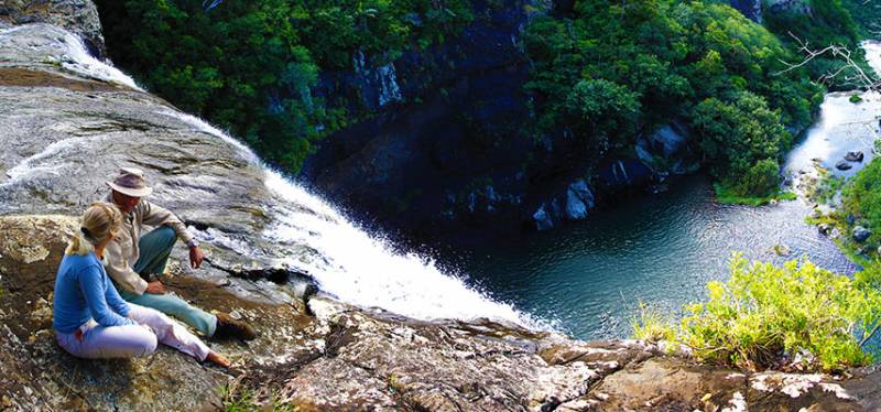 Hiking Trip Full-day: the Magnificent 7 Waterfalls Sept Cascades, Tamarind Falls Tour
