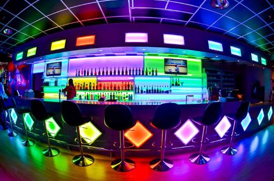 Mauritius Night Tour: Sunset, Dinner & Entertainments