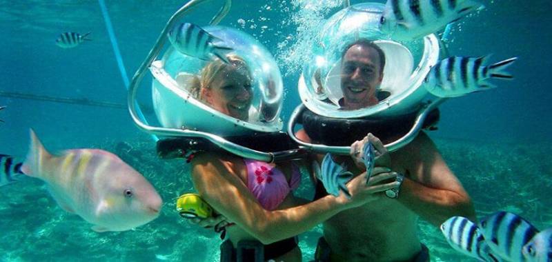 The Gorgeous Ile aux Cerfs: Speed boat, GRSE, Parasailing, Undersea Walk, Tube Riding