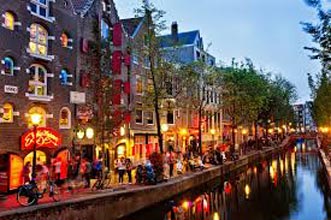 Glimpse Of Paris, Brussels And Amsterdam 7 Nights / 8 Days Tour