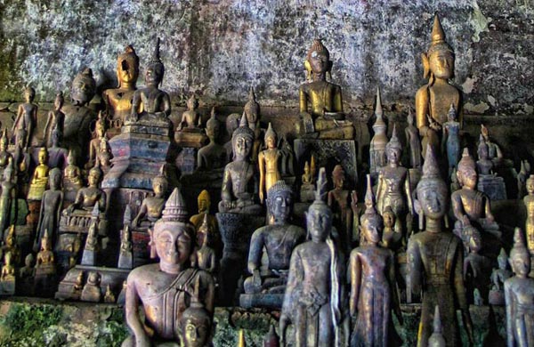 Luang Prabang – Pak Ou Caves – Nam Ou Elephant Farm Tour