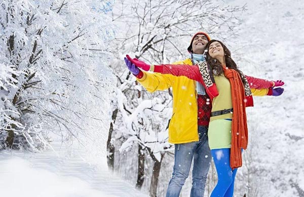 Romantic Shimla Kullu Manali Honeymoon Package