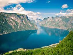 Scenic Norway & Stockholm Package