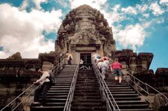 Majestic Angkor Tour Image