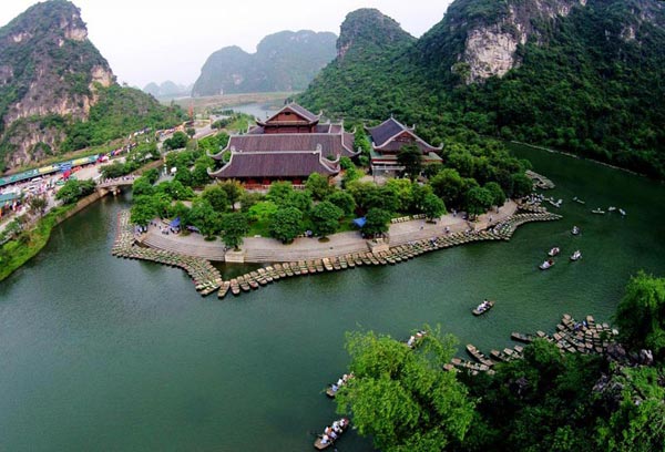 Hanoi - Halong - Trangan Tour