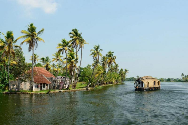 Beaches And Backwaters Of Kerala Package