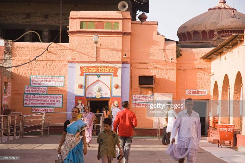 Shirdi Tour with Panch Jyotirlinga