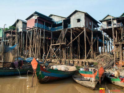 Kampong Pluk Floating Village Tours