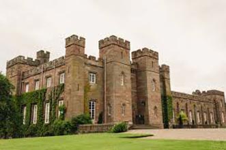 Scone Palace, Castles, Whisky And Glens Tour