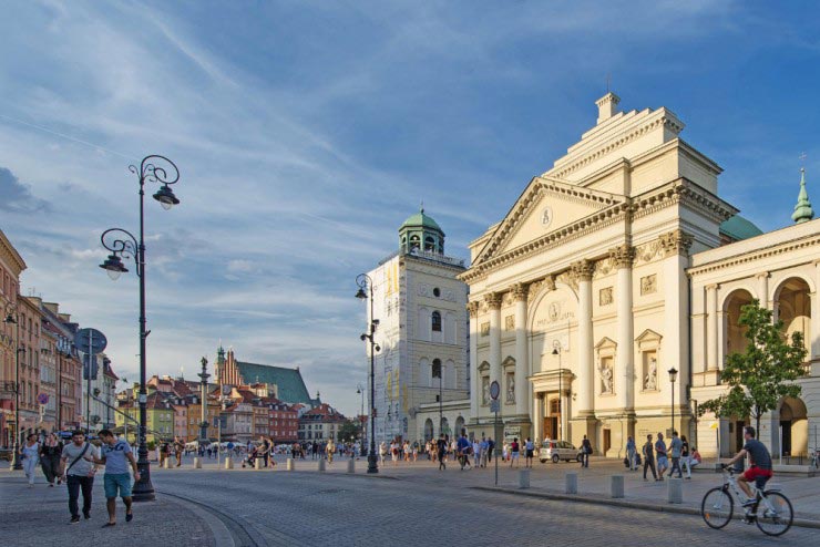 Warsaw Tour From Torun Package
