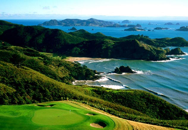 6 Night - Luxury Golf Afloat Cruise - Bay Of Islands Package