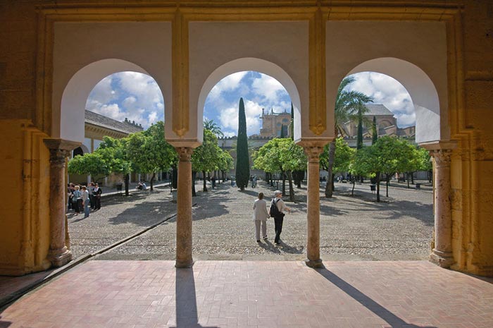 Historical Tour Of Cordoba: Mosque, Synagogue And Jewish Quarter Package