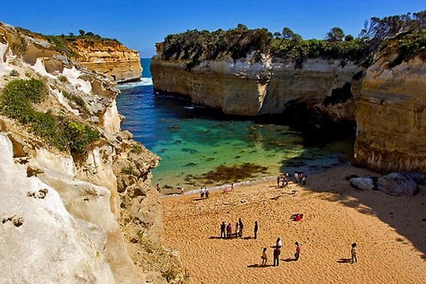 Adelaide To Melbourne Great Ocean Road Tour Package