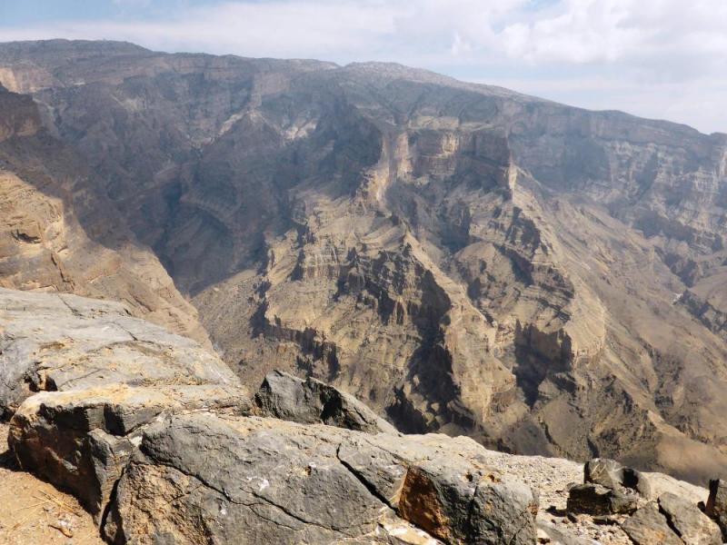 Jebel Shams Grand Canyon, Misfah – Full Day Tour Oman Package
