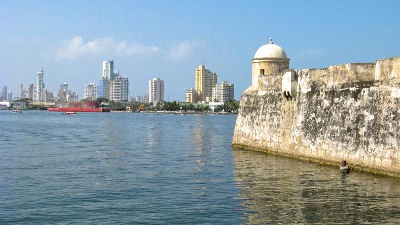 City Drive & Cartagena Museum Of Modern Art Visit Tour