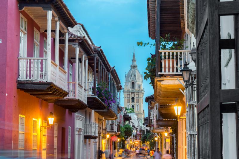 Old City Walking Tour Of Cartagena