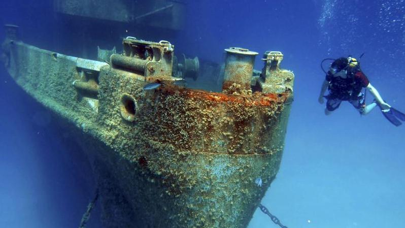 Scuba a Two Tank Dive - Best Dive in the Caribbean Tour Image