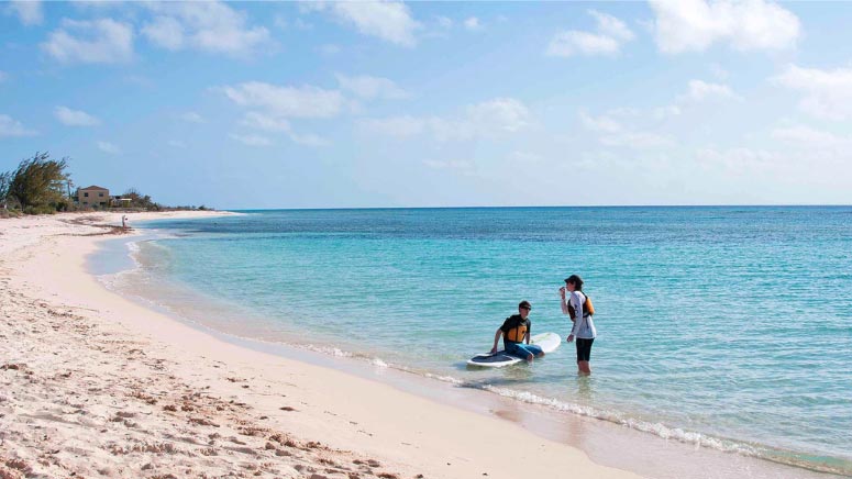 Beautiful Beach Day Image