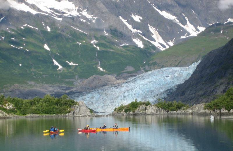 Shoup Glacier Kayak Tour Package