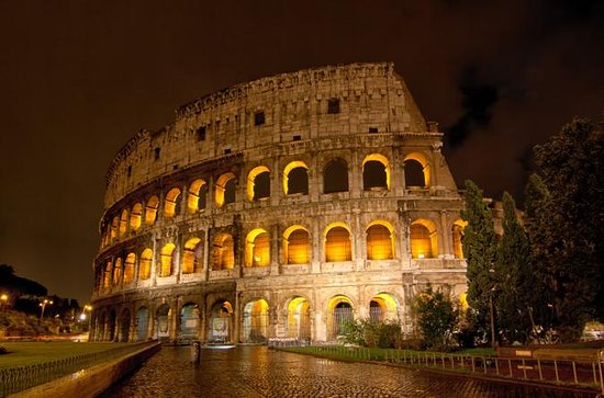 Rome By Night Tour Package