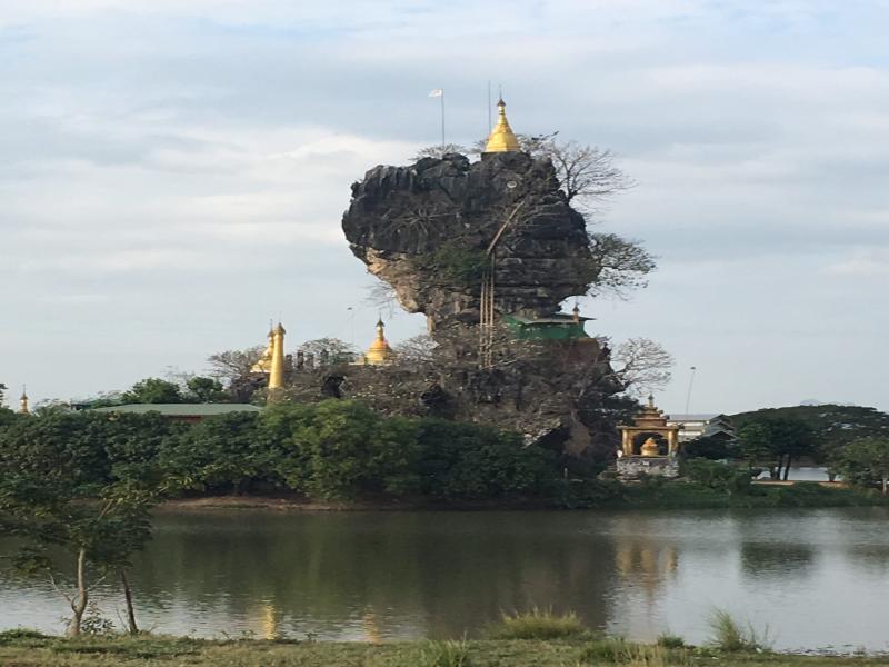 Day Golden Rock, Hpa An & Mawlamyine Package