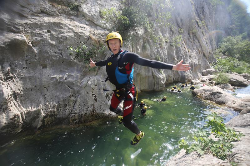 Extreme Canyoning