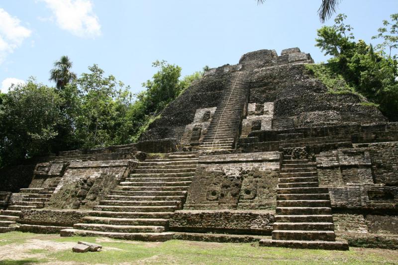 Lamanai Tours: A Great Mayan City